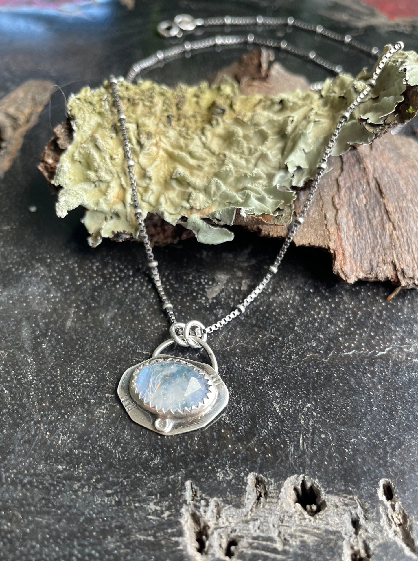 Moonstone mini pendant