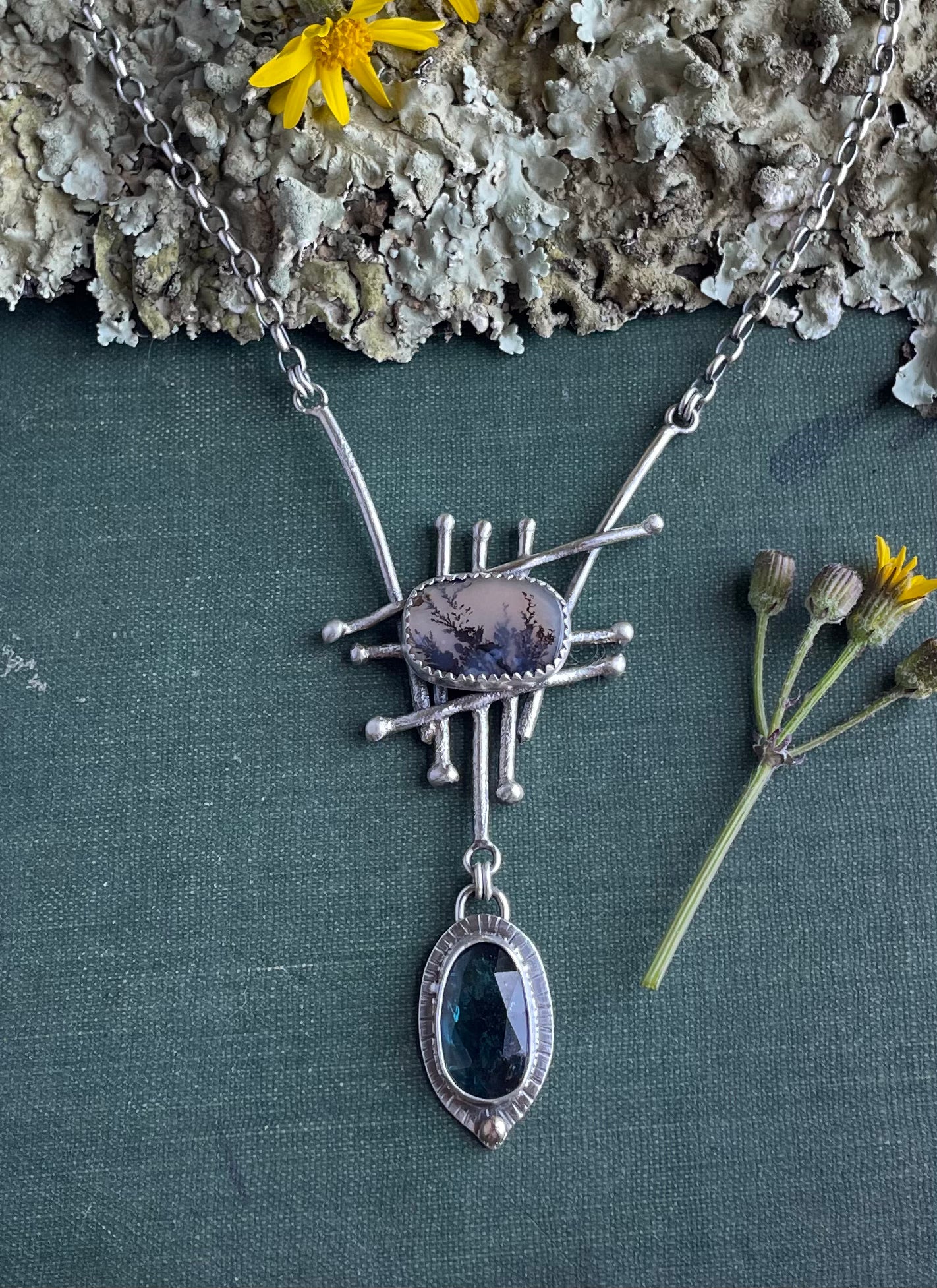 Scenic agate and dark kyanite organic necklace